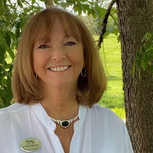 Meet your Posher, Connie